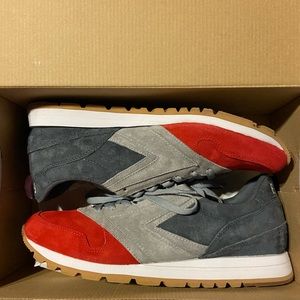 Men's Brooks chariot sneakers. Size 11.5